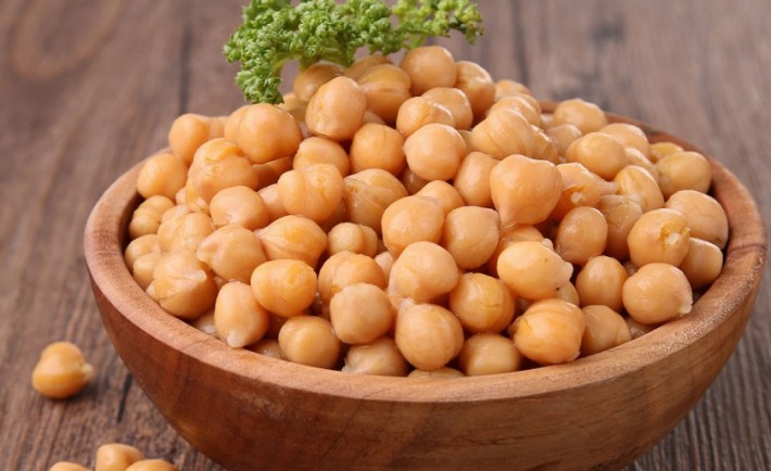 Remèdes maison pour éviter les taches liées à l’âge