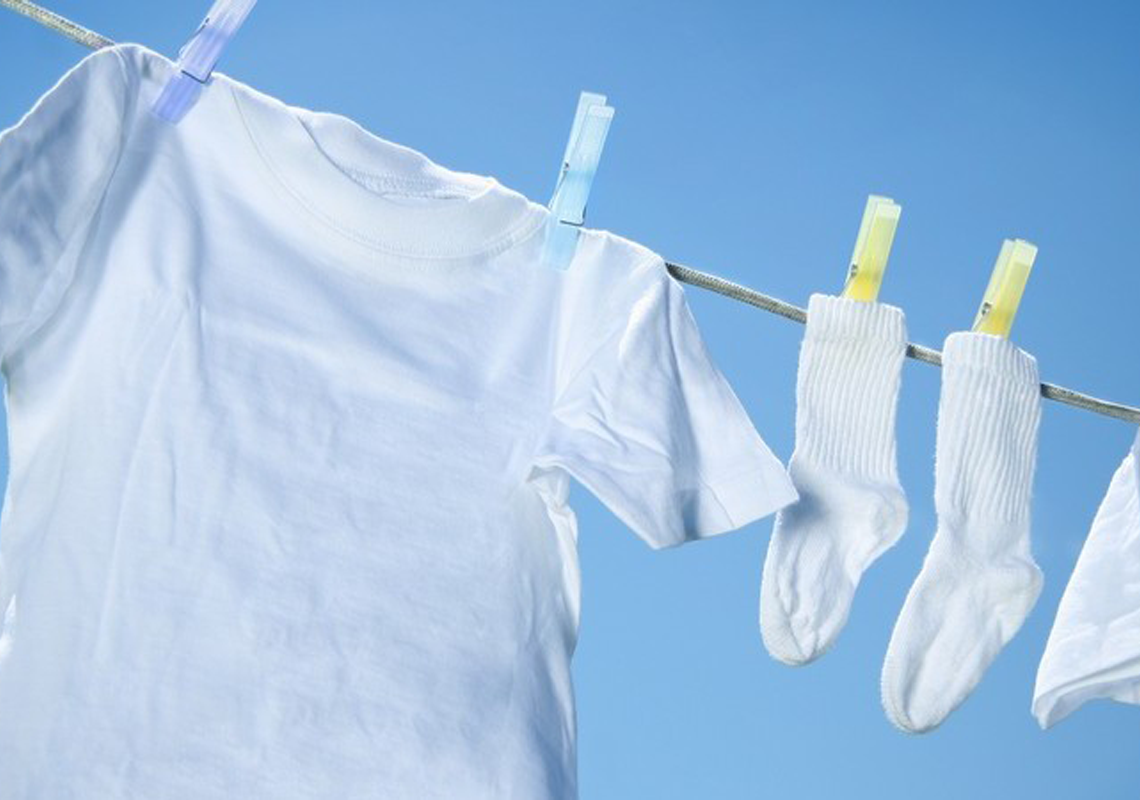 Un linge plus blanc grâce au bicarbonate de soude
