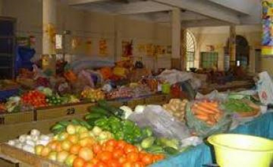 Commerce: Pourquoi les marchés couverts sont boudés