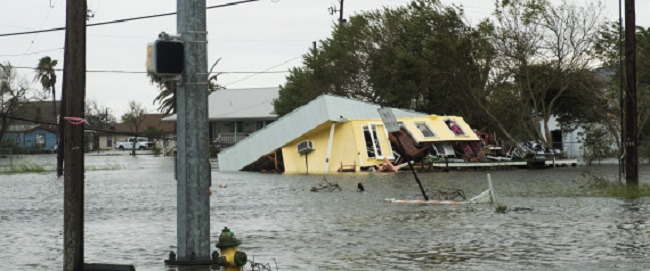 Ouragan Harvey: au moins deux morts au Texas et des inondations « extrêmement graves »
