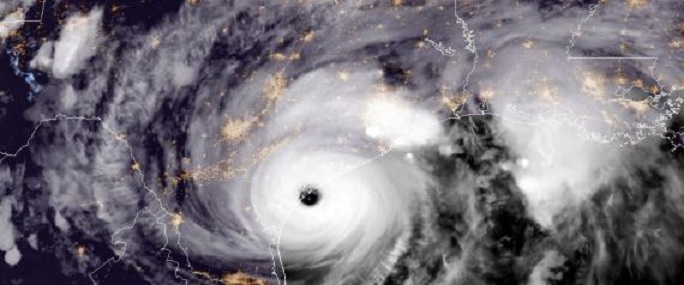 Ouragan Harvey: les premières images impressionnantes au Texas