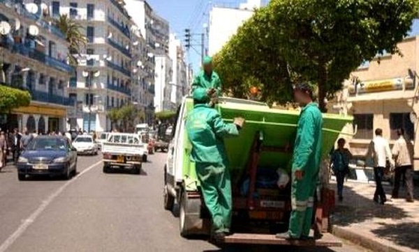 L’aïd El Adha : 10.000 agents de l’hygiène et 770 camions pour collecter les résidus des sacrifices de moutons
