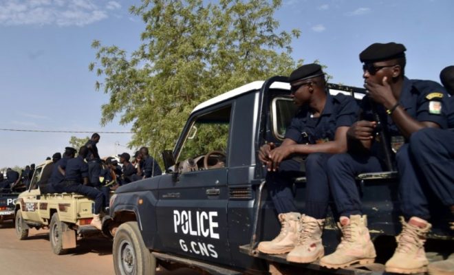Niger: trois policiers retrouvés morts en plein désert vers l&rsquo;Algérie