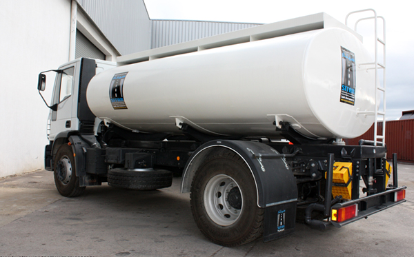 Un homme fonce sur une femme avec un camion-citerne à cause d&rsquo;une demande en mariage refusée