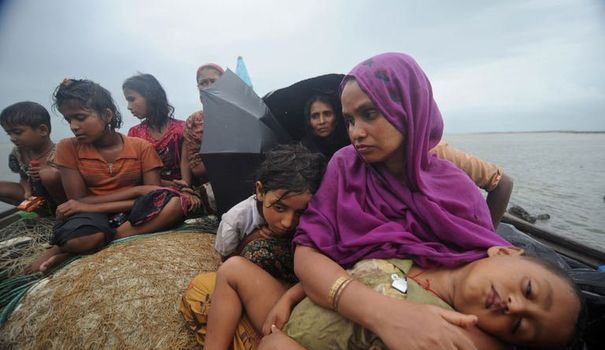 Plus de 11.000 Rohingya fuyant la Birmanie sont arrivés lundi au Bangladesh (HCR)