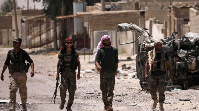 Syrie : des FDS détiennent des émirs étrangers de Daech