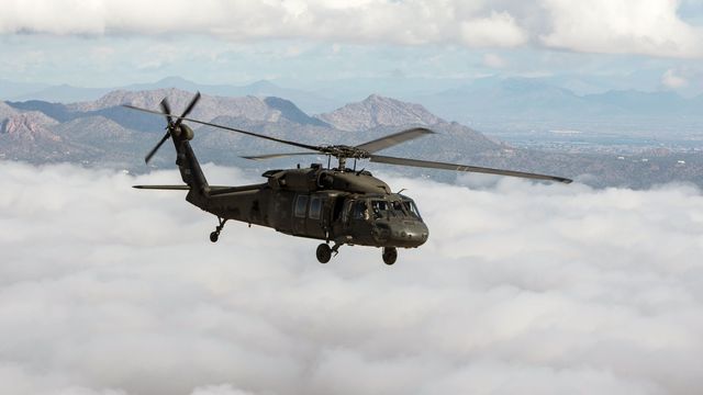 USA: 5 disparus dans le crash d’un hélicoptère militaire