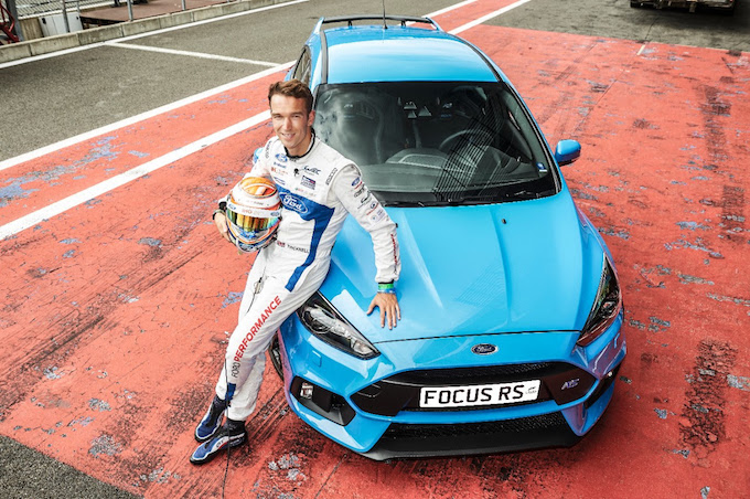 Ford : L’Ovale Bleu défie les joueurs de Forza avec un pilote de course professionnel