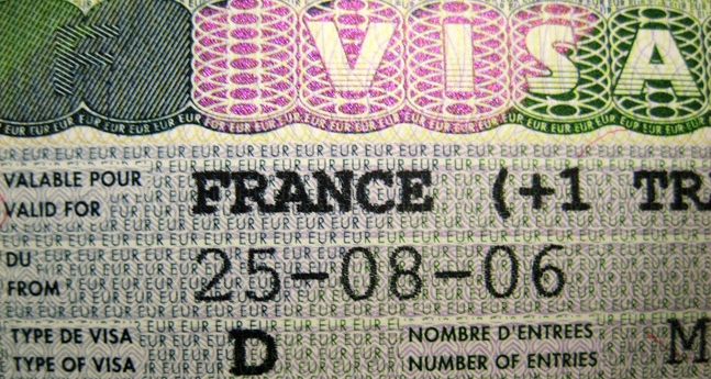 L’ambassade de France dément tout changement dans la délivrance des visas étudiants