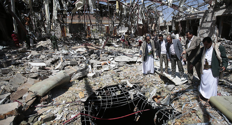 Yémen: Trente morts dans une frappe aérienne contre un hôtel