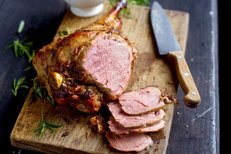 Gigot d’agneau à l’ail