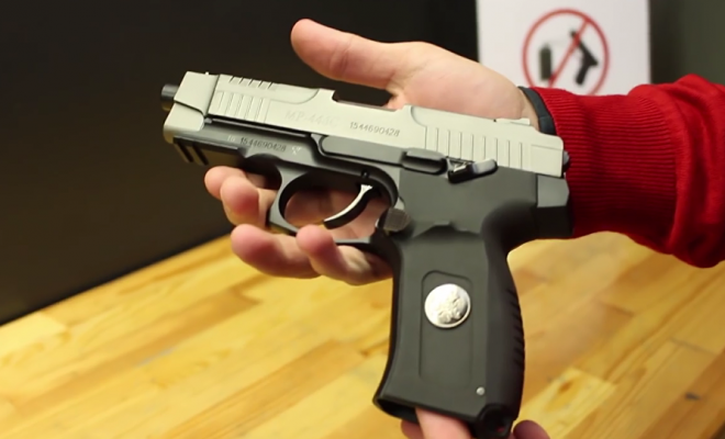 kalachnikov dévoile son nouveau pistolet PL-15K (Vidéo)