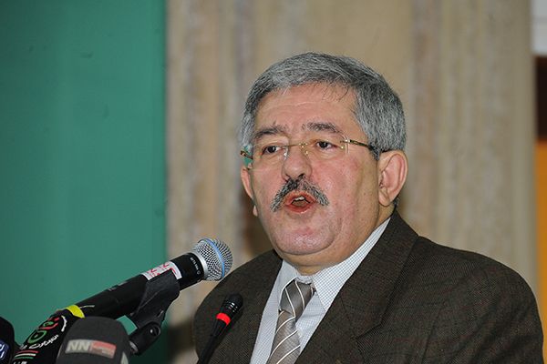 Ouyahia: « L’Algérie sortira de la crise dans trois ans »