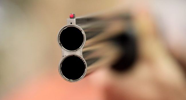 Une bagarre entre des voisins se termine par deux blessés par coups de fusil