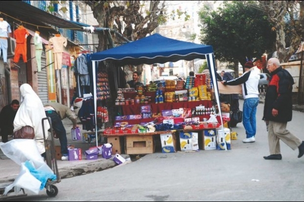 Guelma : Des espaces squattés impunément par des commerçants