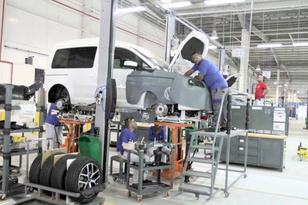Relizane : 437 jeunes recrutés dans des postes permanents à l’usine de montage de véhicules Volkswagen