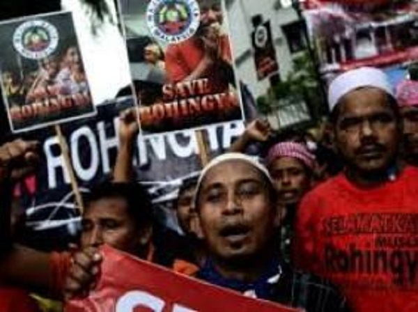 Persécution des Rohingyas : des milliers de personnes manifestent en Indonésie