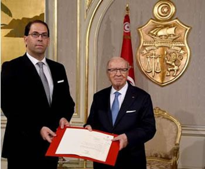 Vaste remaniement ministériel en Tunisie:  Chahed joue son va-tout