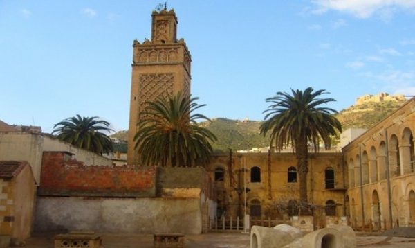 Oran: élaboration prochaine d’un plan de protection et de valorisation du secteur sauvegardé de hai Sidi El Houari