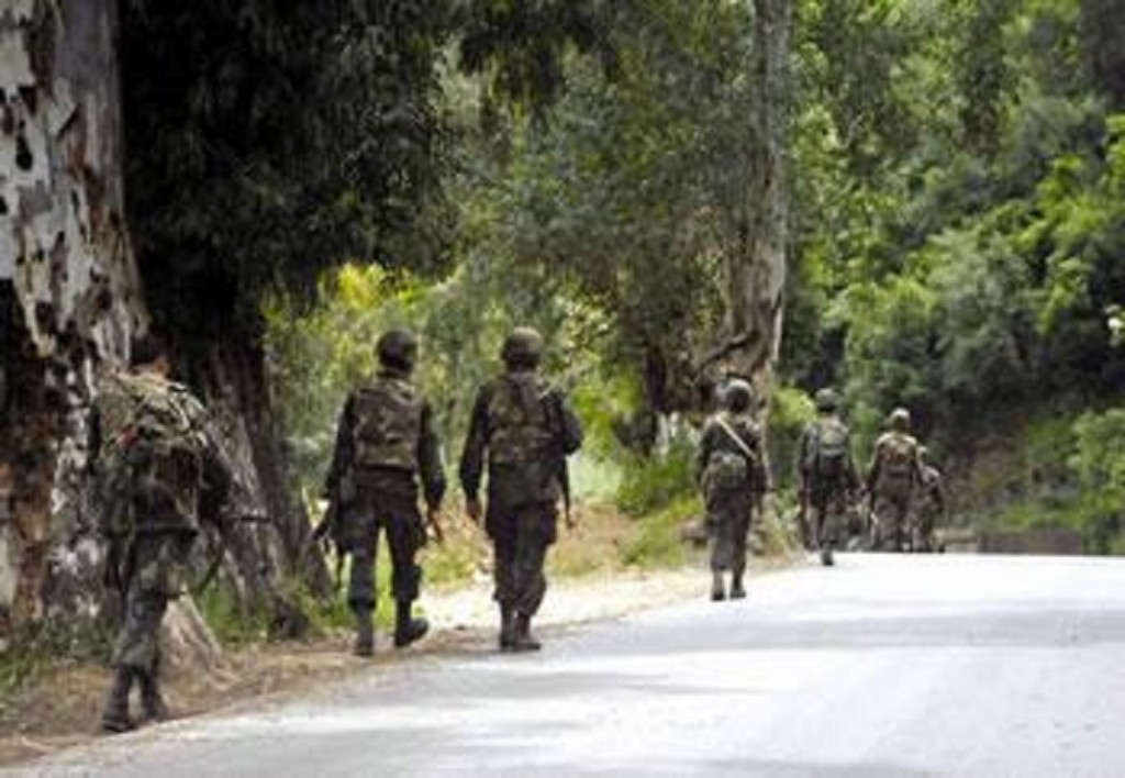 Algérie-Lutte antiterroriste: une casemate et une bombe de confection artisanale détruites à Skikda (MDN)