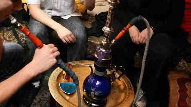Oran : fermeture de 5 cafétérias et salons de thé
