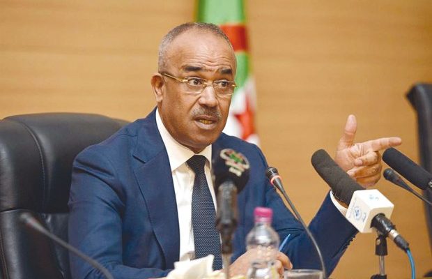 Elections locales: Bedoui appelle les walis à traiter tous les partenaires politiques « sur le même pied d’égalité »