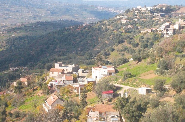 Pour réclamer la rénovation du CW107 et la fermeture de la carrière: M’kira, ville morte