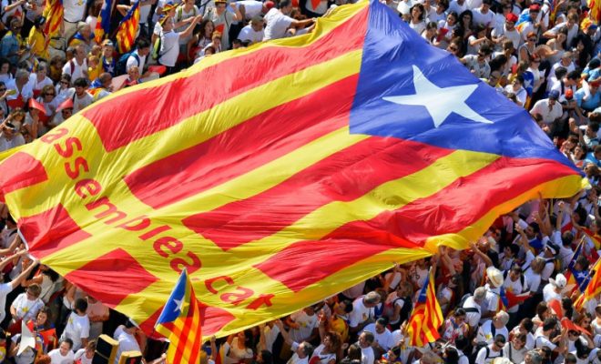 Espagne: mobilisation massive des séparatistes catalans à Barcelone