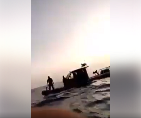 Vidéo- Des gardes-côtes algériens laissent passer des migrants vers les côtes italiennes