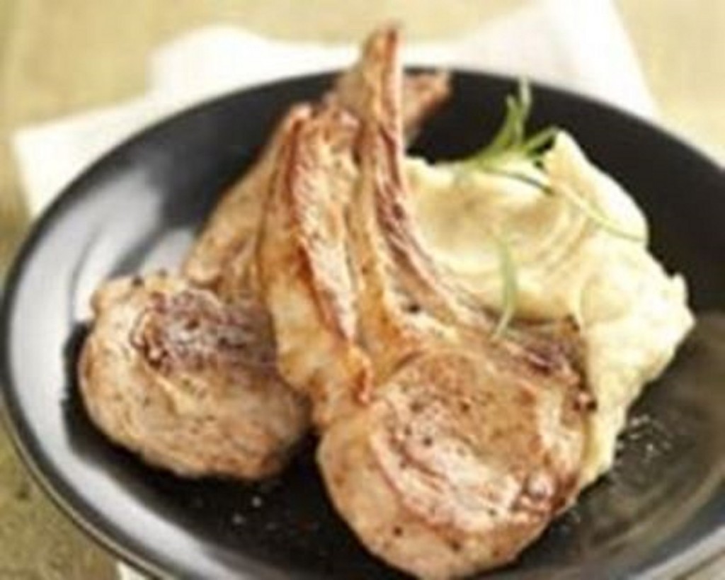 Purée d’oignons aux côtelettes