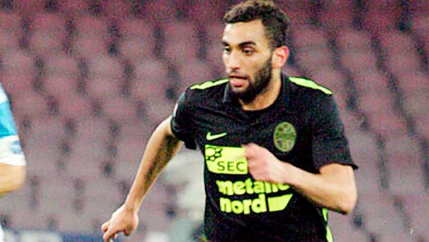 Mohamed Farès suivi de près par la FAF