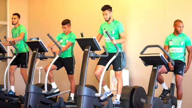 Bensebaini : «Non, le problème de l’EN ne réside pas seulement en défense»