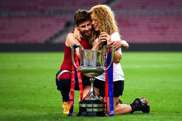 FC Barcelone : de l’eau dans le gaz entre Gérard Piqué et Shakira ?