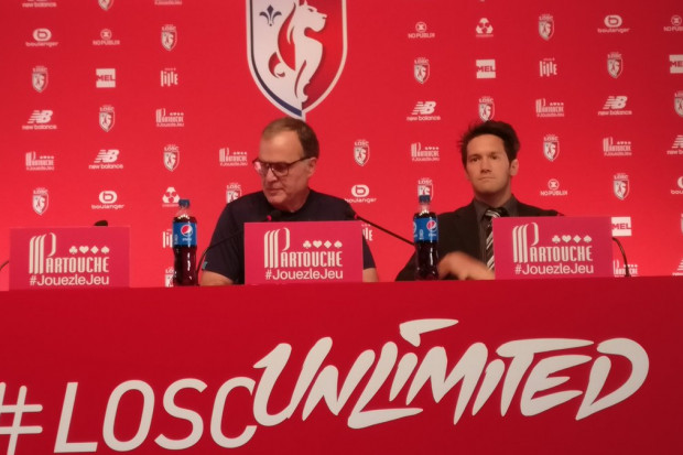 Lille : Bielsa dément des tensions avec son directeur sportif