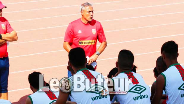 MCA /Mécontent, Casoni ……..