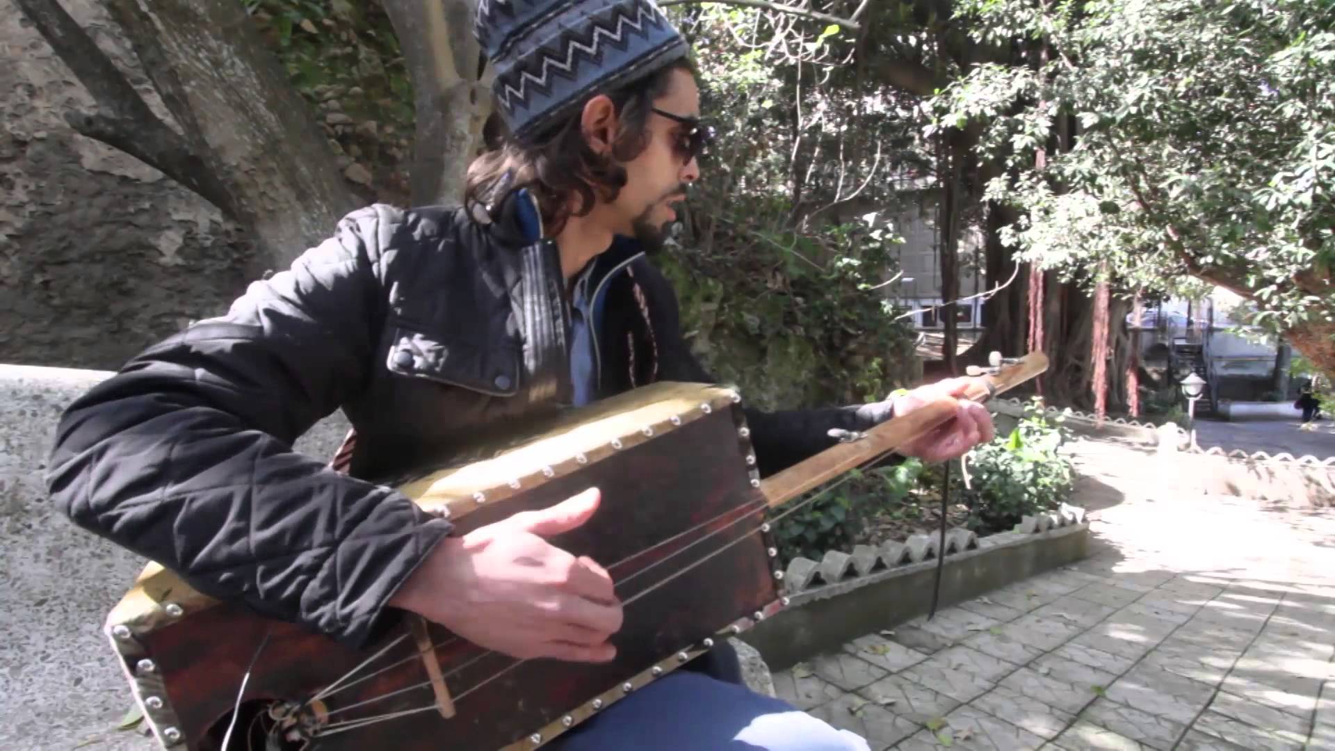 Il a dévoile son nouveau clip à Alger: Zaki Project remet au goût du jour «Bnat El Youm»