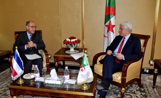 L’Algérie finalise un projet de convention sur l’extradition avec la France