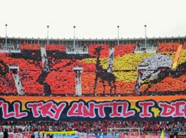 Top 10 des Tifos de la semaine: le tifo usmiste 2eme derrière celui de Fenerbahce