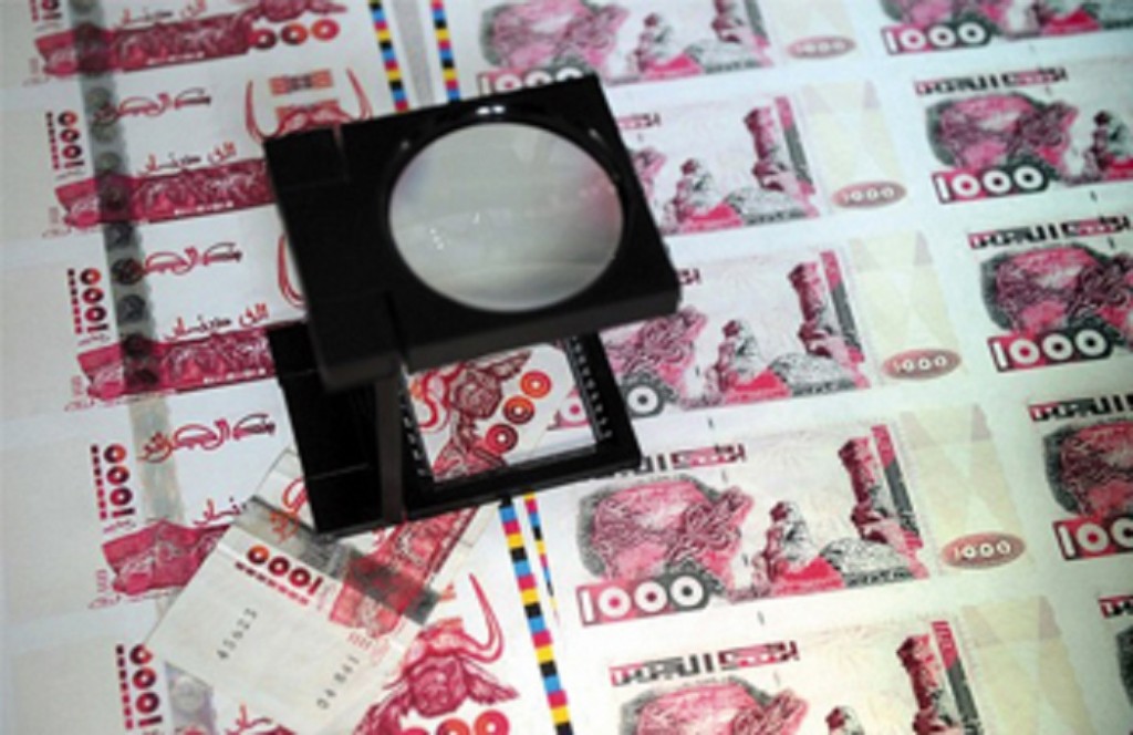 Mostaganem: 80 millions en fausse monnaie interceptés