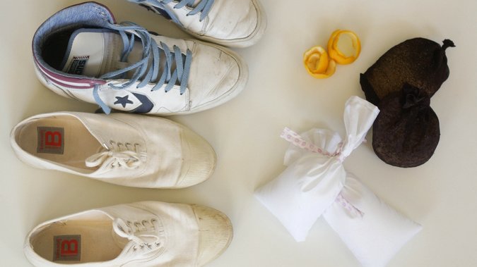 3 trucs pour débarrasser ses chaussures des mauvaises odeurs