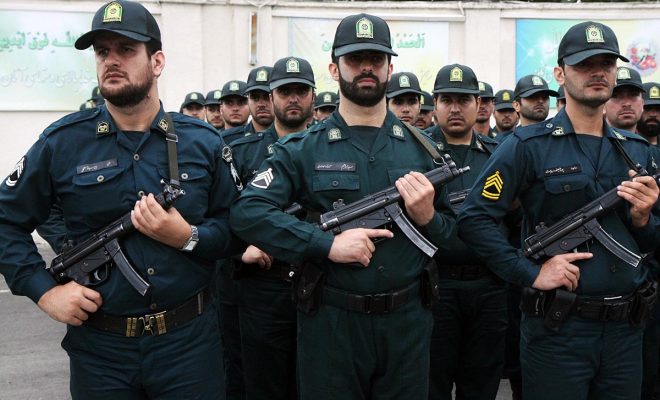 Iran: 4 terroristes abattus après avoir tué 2 civils