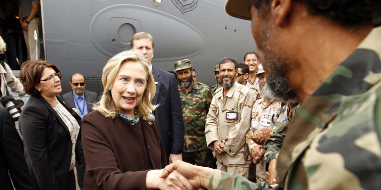 Libye: Selon Julian Assange, le coup d&rsquo;État en Libye a été monté par H. Clinton