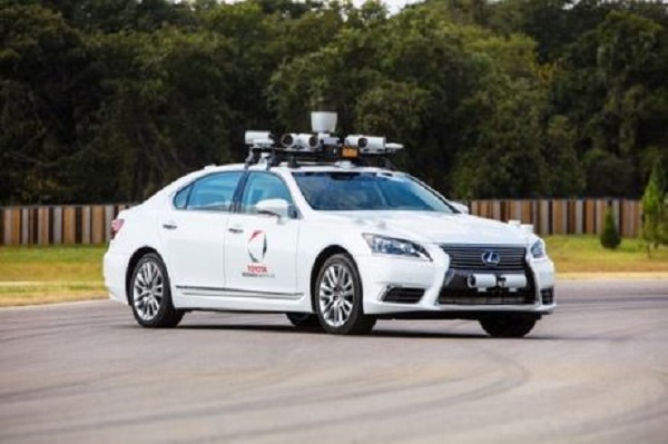 Conduite autonome : Le Toyota Research Institute annonce de nouvelles avancées