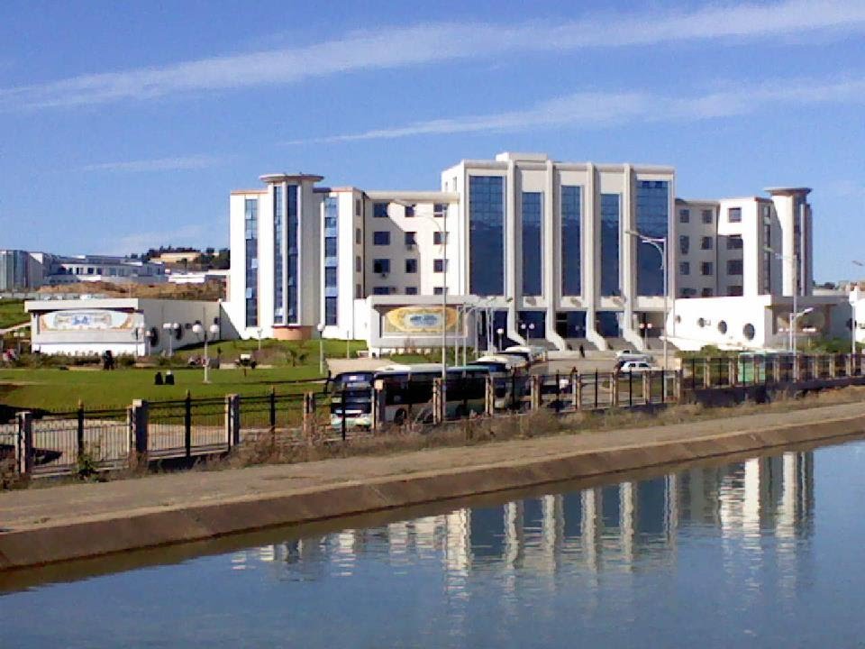 BLIDA : 10 250 inscriptions en doctorat à l’Université d’El Affroun