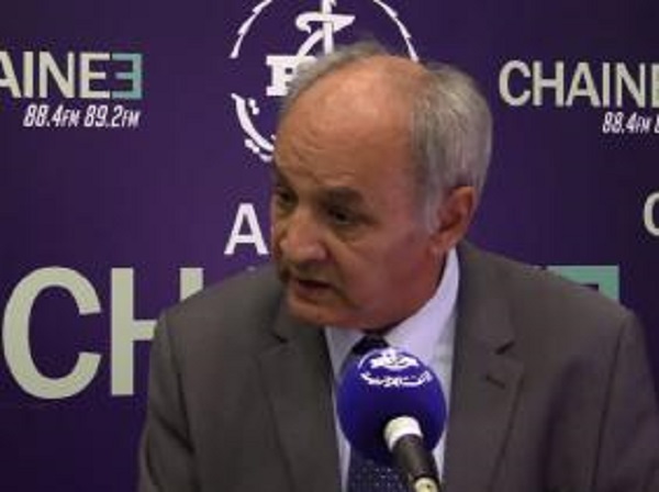 Dr Mohamed Bekat Berkani à la radio Chaine 3: trouver des solutions rapides à tous les problèmes du secteur de la santé