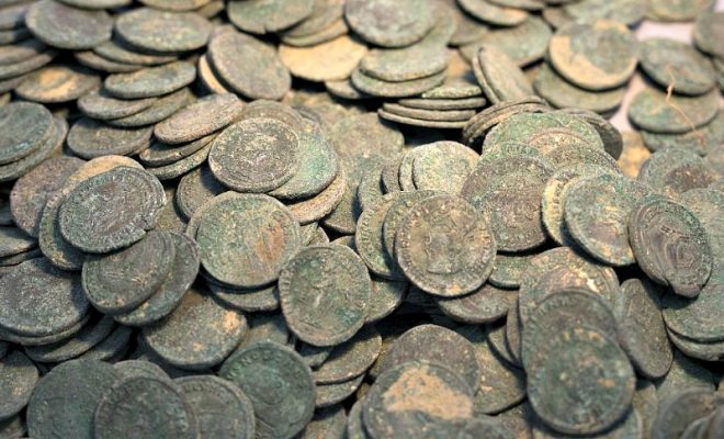 El Tarf : saisie de 550 pièces de monnaies archéologiques