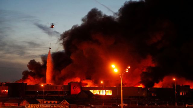 Moscou : Incendie dans un centre commercial, 3.000 personnes évacuées