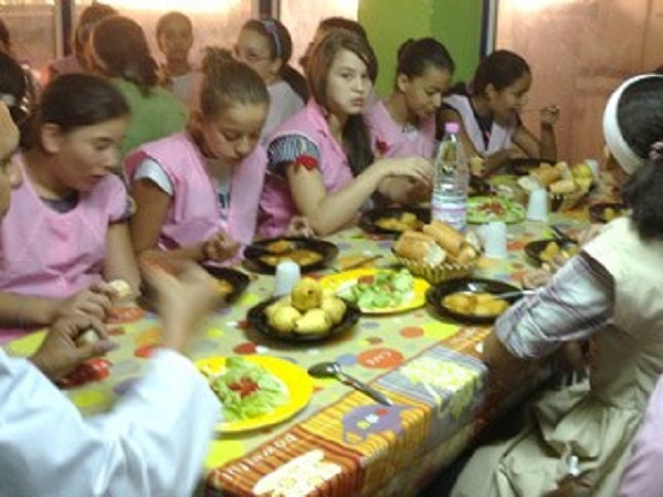 Aïn El Turck : Du bénévolat pour la restauration des établissements scolaires