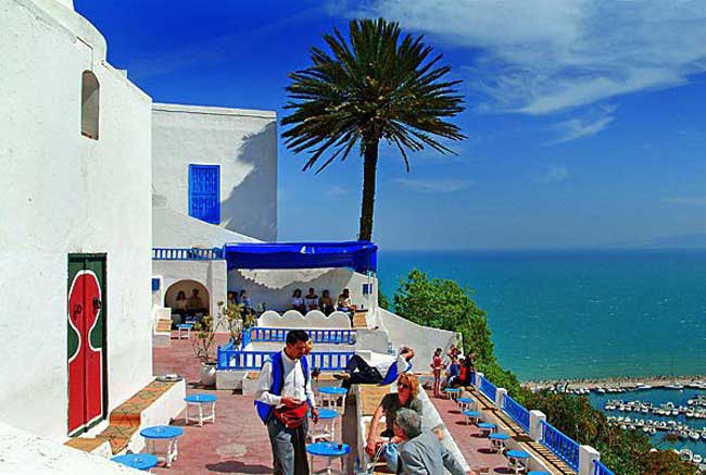 Tunisie- Les taxes proposées par la LF 2018 risquent de pénaliser tout le secteur touristique (FTH)