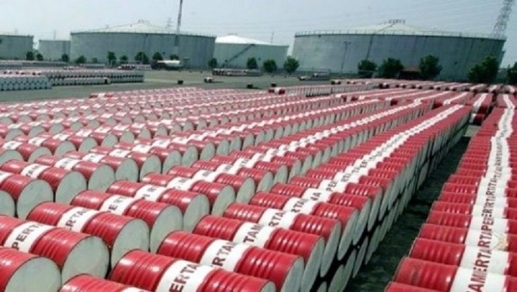 Le pétrole recule , mais reste au-dessus des 55 dollars : l&rsquo;axe  Alger-Moscou pour secouer le baril